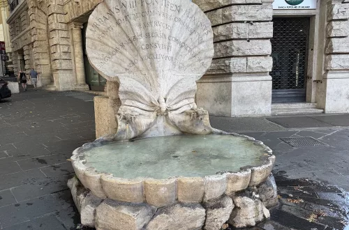 Fontana delle Api